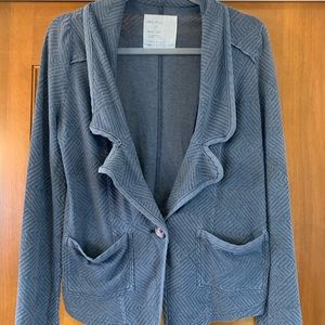Free People light weight textured jacket